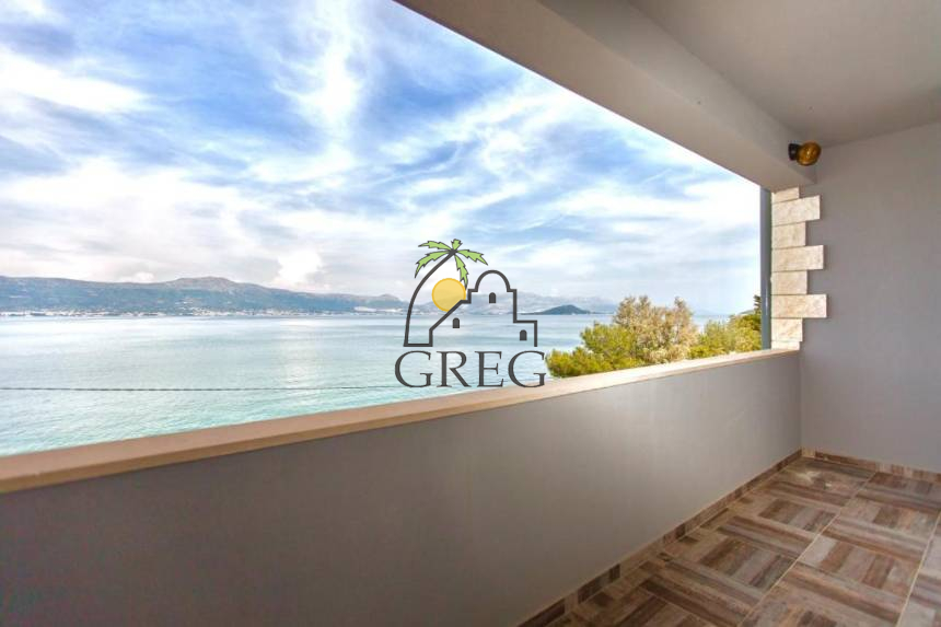 Croatia, Island of Ciovo,  - House, for rent